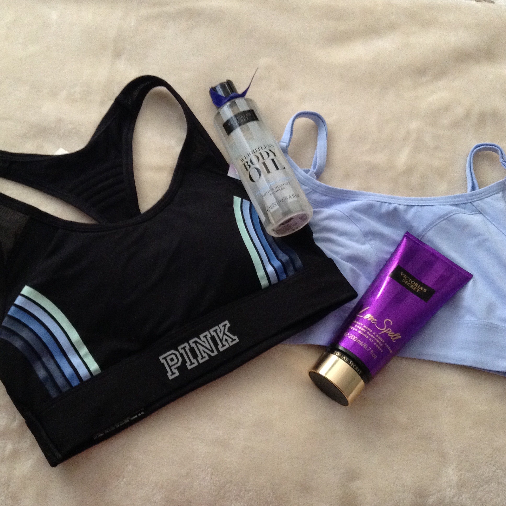 Shopping At Victoria Secret Sports – Fit Little Cookie